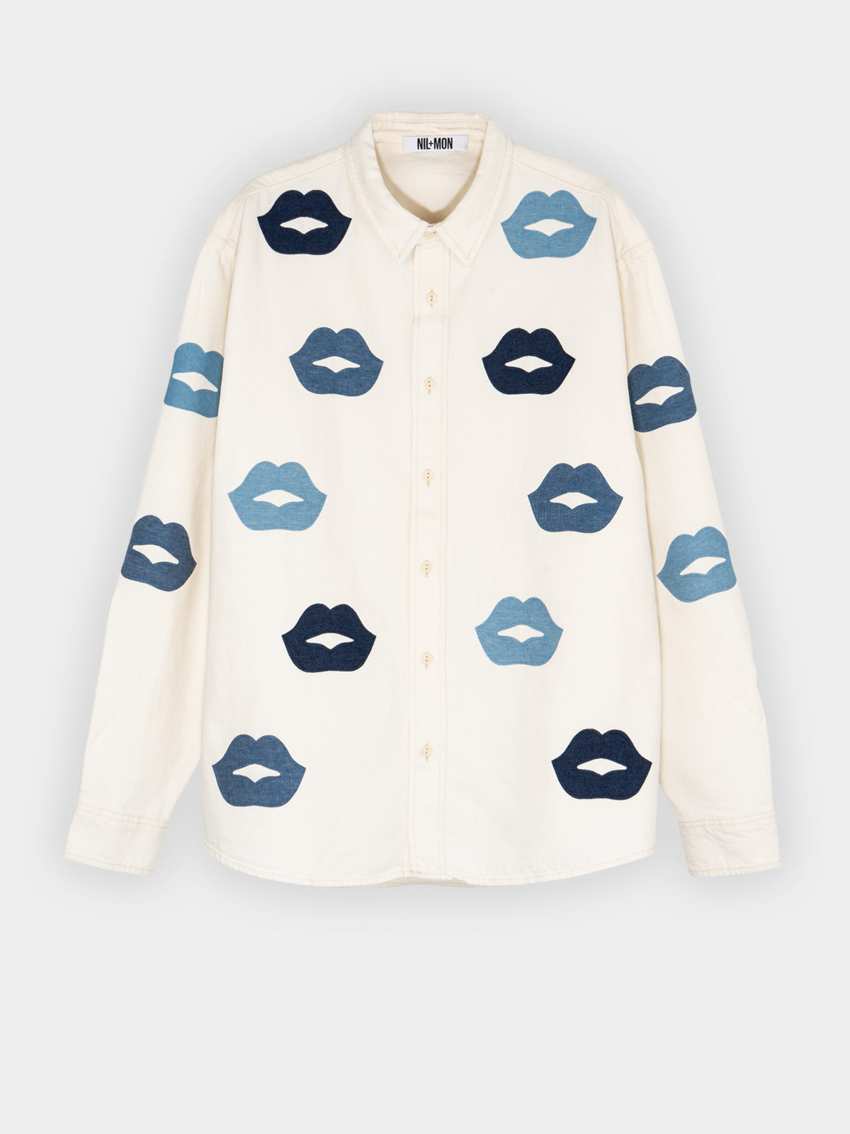 BLOUSES & SHIRTS