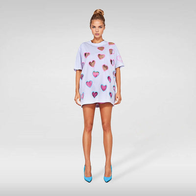 Oversize Tee "Flying Hearts" - white (Model)