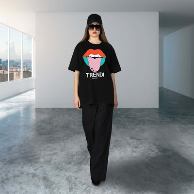 Oversize Tee "TZ Trendi" - black (Model)