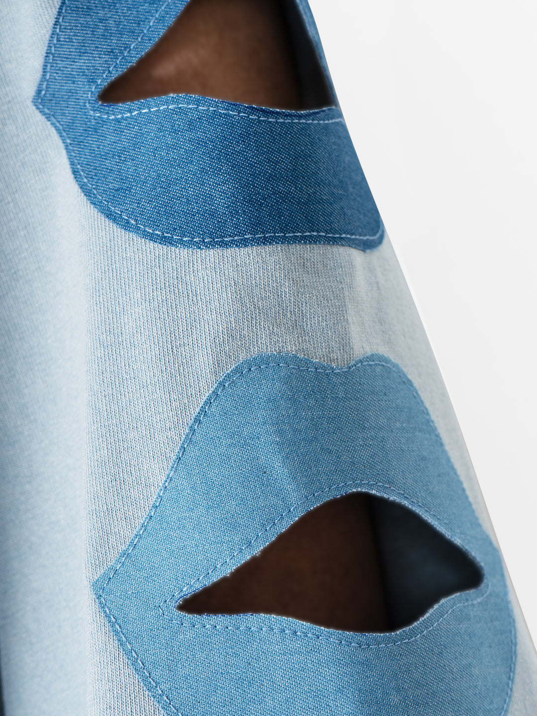 BAGGY SHIRT - KISSED IN BLUE