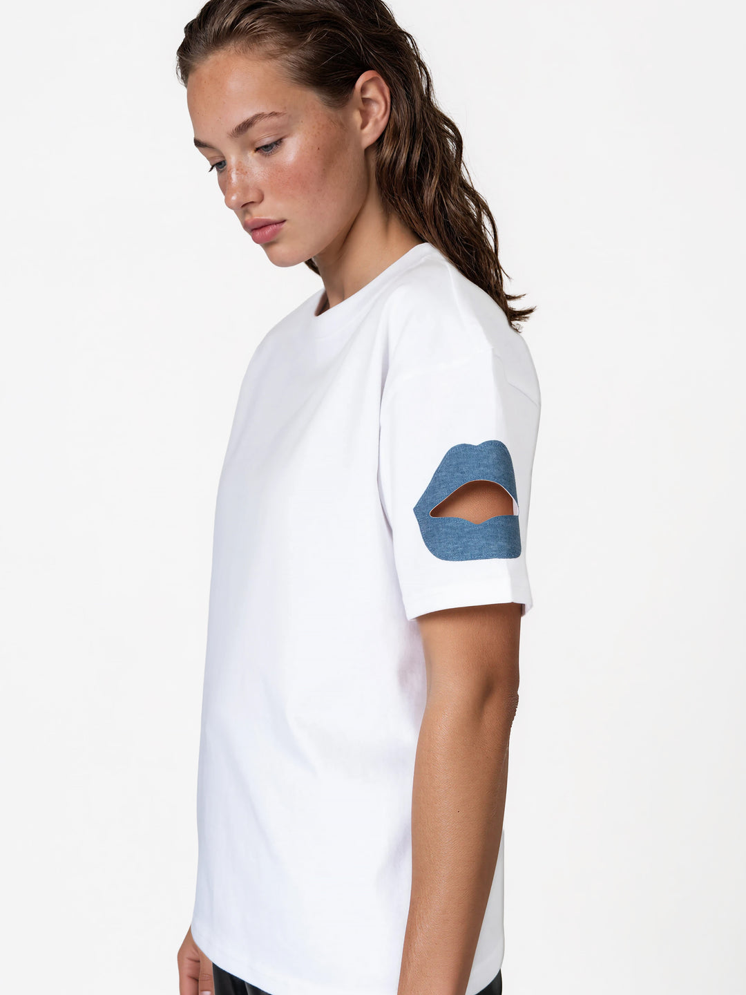 BOXY SHIRT - SIGNATURE LIPS WHITE