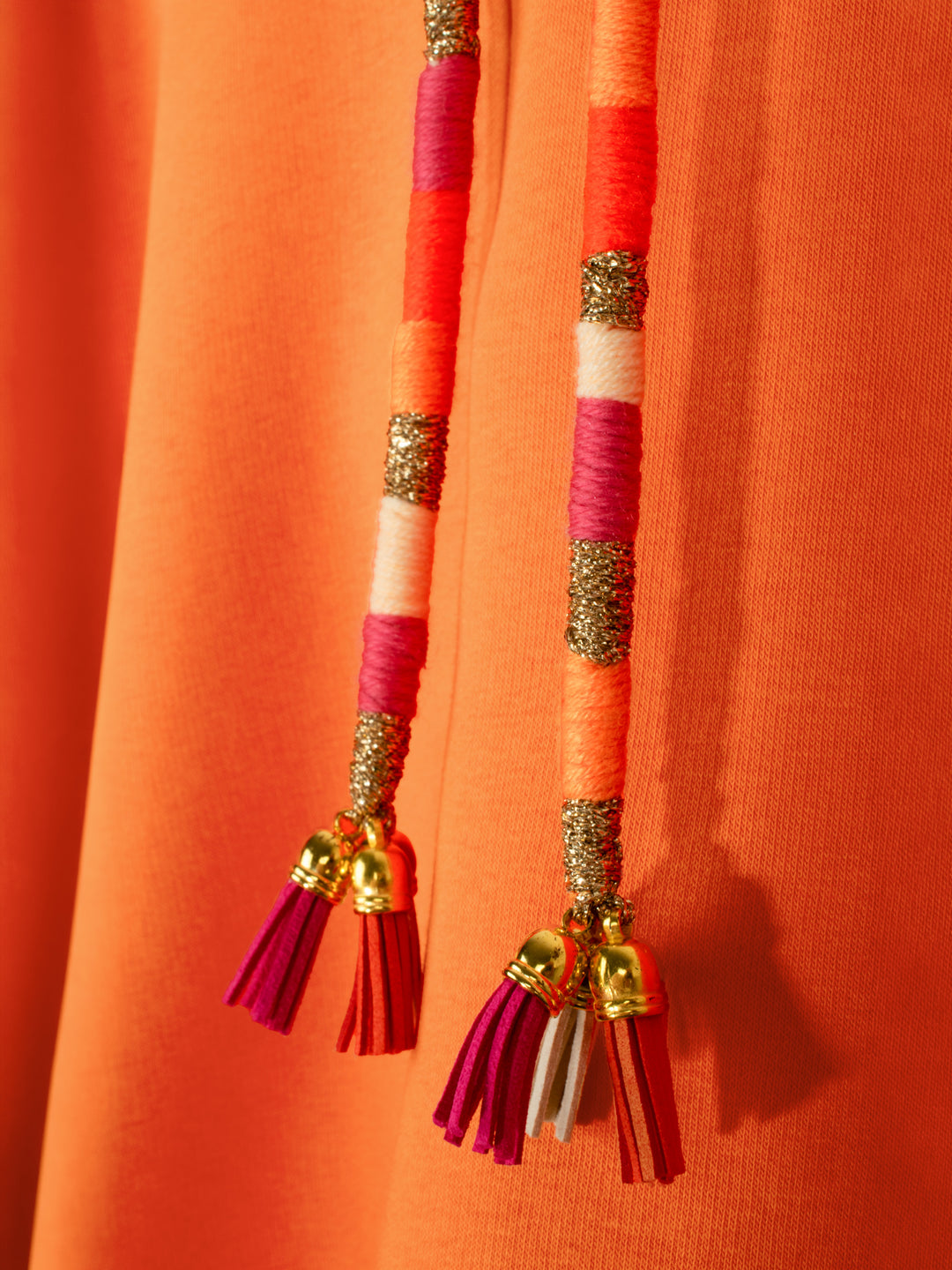 HOODIE - TANGERINE VIBES