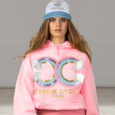 Hoodie "Cherie en Ciel" - light pink (Model)